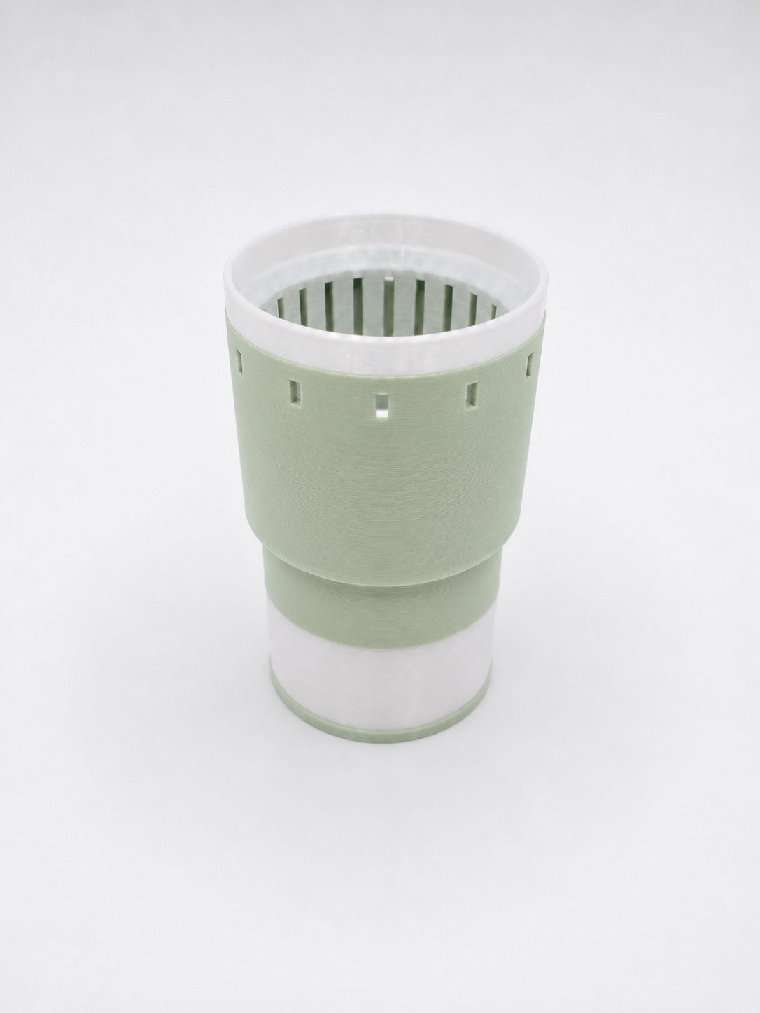 Self-Watering Pot with Net Insert