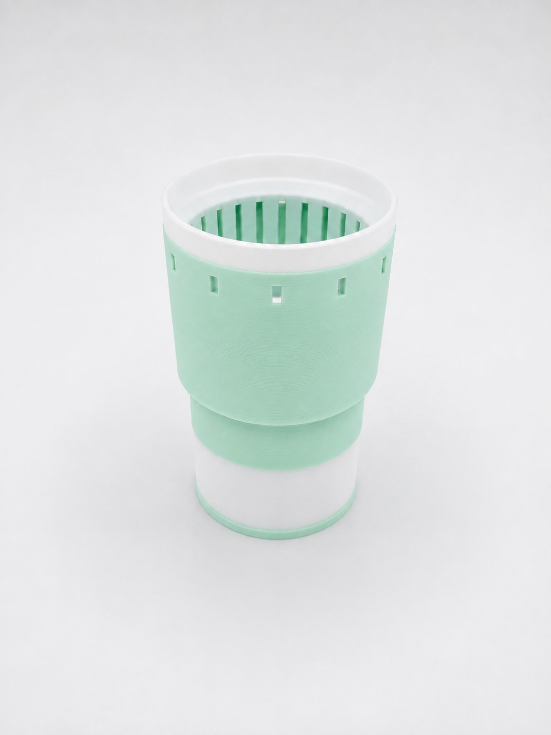 Self-Watering Pot with Net Insert